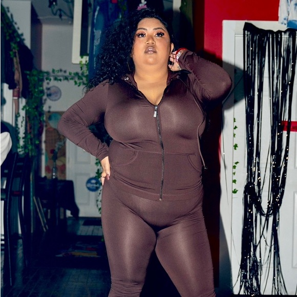 Women Comfy Set 2 PC Dark Brown/ Orange - Picture 2 of 2